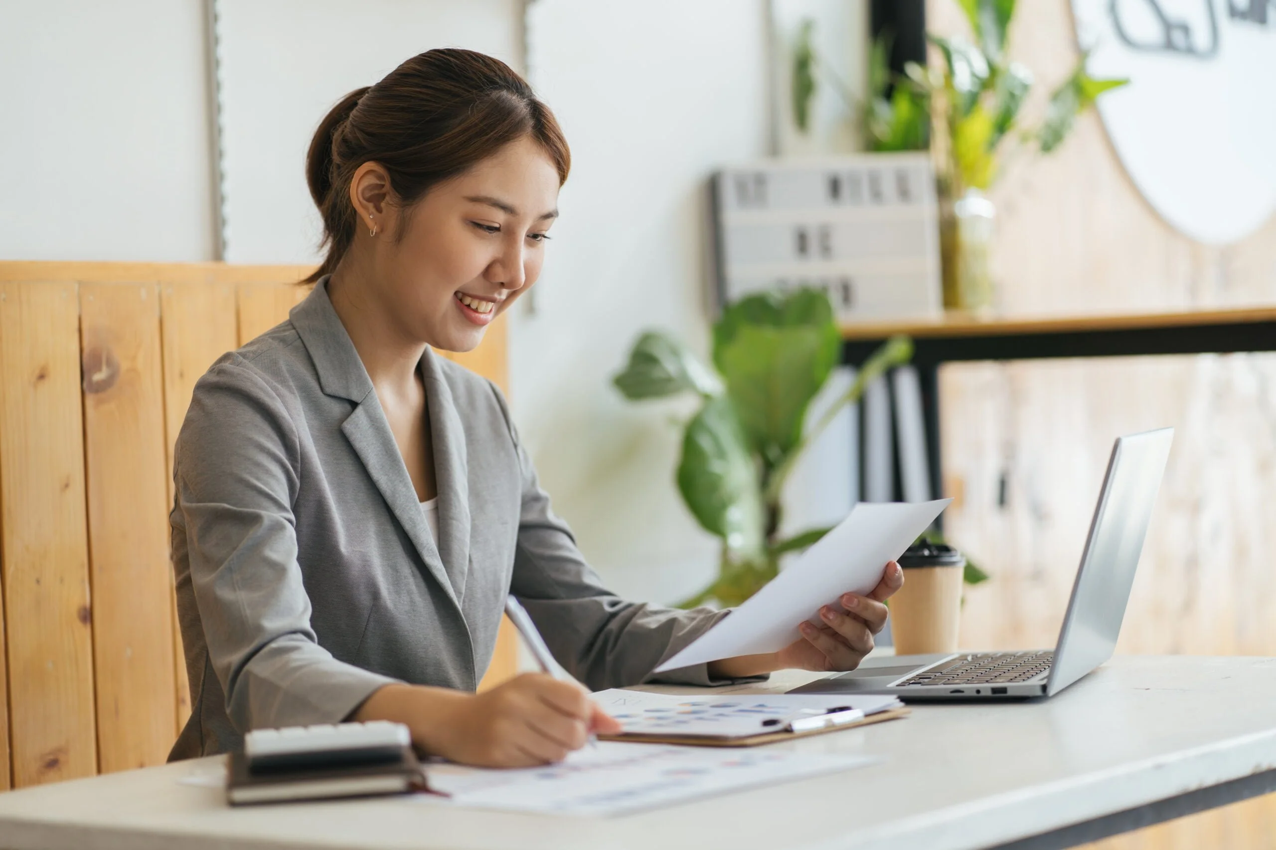 Remote Virtual Assistant Jobs: Why You Should Hire Work From Home Virtual Assistants